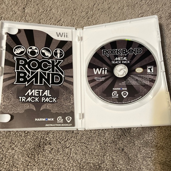 Rock Band Metal Track Pack Nintendo Wii Authentic Case, Disc and Booklet - Picture 3 of 6